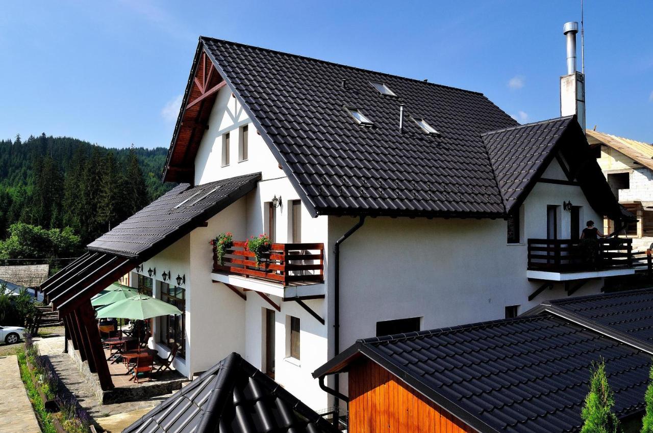 Hotel Pensiunea Doina Bucovinei Mînăstirea Humorului Exterior foto