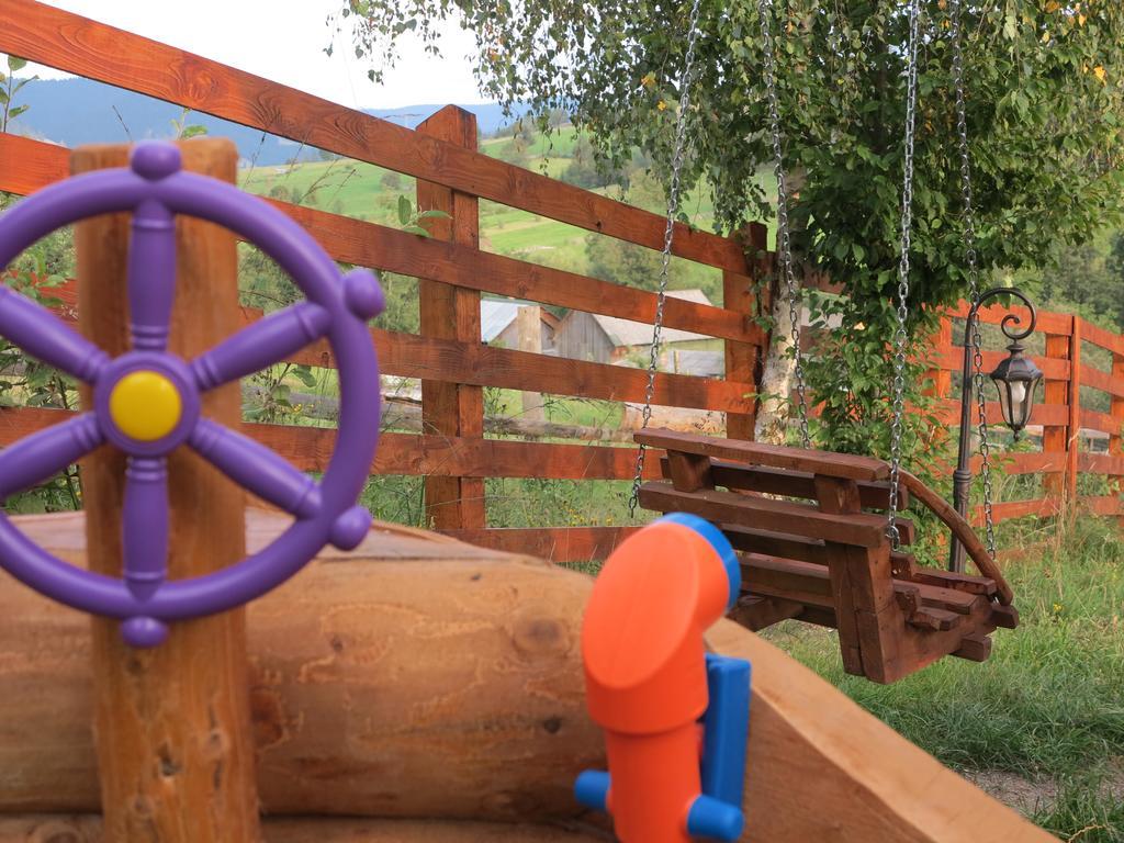 Hotel Pensiunea Doina Bucovinei Mînăstirea Humorului Exterior foto